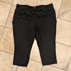 Torrid Active cropped leggings